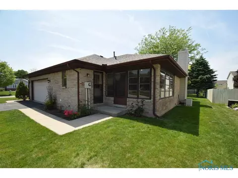 547 Thackeray Rd, Maumee, OH 43537 photo 10