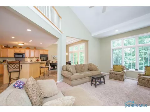 8958 Cedar Bend Rd, Sylvania, OH 43560 photo 8