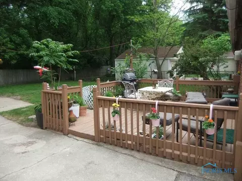 420 Independence Rd, Toledo, OH 43607 photo 13