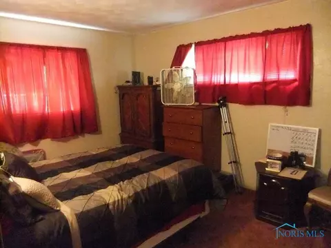 420 Independence Rd, Toledo, OH 43607 photo 10