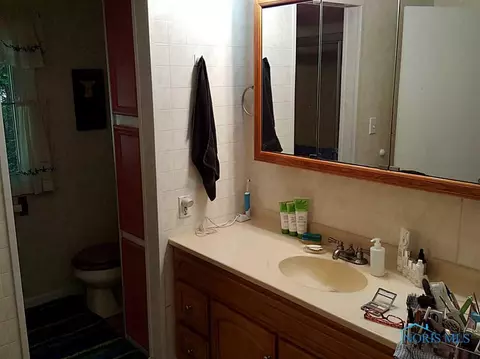4464 Defiance Pike, Wayne, OH 43466 photo 11