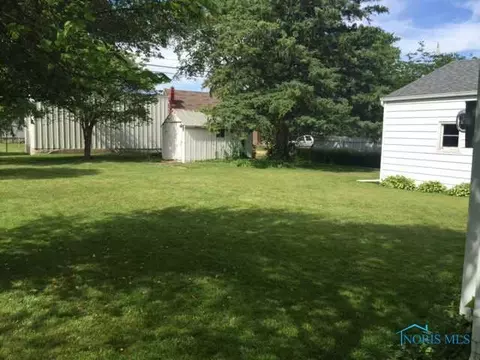 204 Franklin, Edon, OH 43518 photo 4
