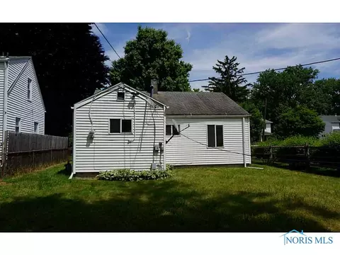 929 Searles, Toledo, OH 43607 photo 2