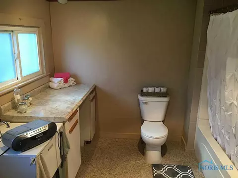 120 Vine St, Bryan, OH 43506 photo 17