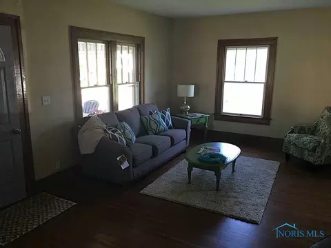 120 Vine St, Bryan, OH 43506 photo 5