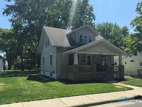 120 Vine St, Bryan, OH 43506 photo 2
