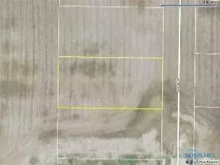 1205 Apache Dr, Wauseon, OH 43567 photo 1