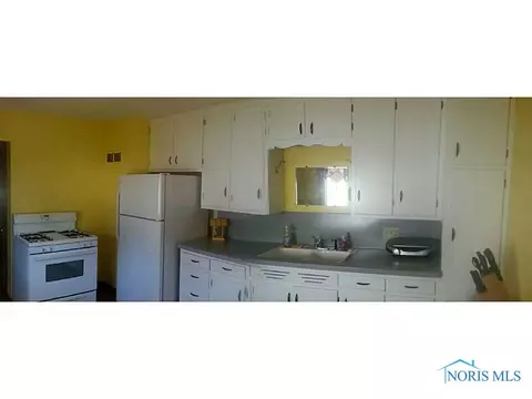 335 Kopernik Ave, Toledo, OH 43607 photo 12