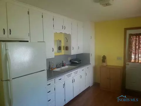 335 Kopernik Ave, Toledo, OH 43607 photo 8