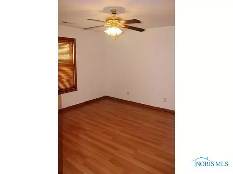 131 Amy Dr, Bryan, OH 43506 photo 9