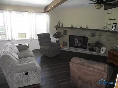 315 Enos, Oregon, OH 43616 photo 6
