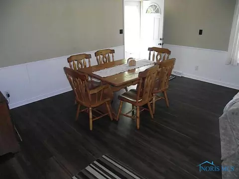 315 Enos, Oregon, OH 43616 photo 16