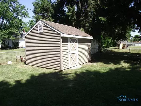315 Enos, Oregon, OH 43616 photo 9