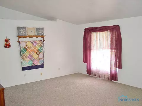 113 Leigh Rd, West Unity, OH 43570 photo 4
