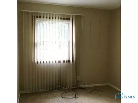 1820 E Benwick Rd, Toledo, OH 43613 photo 10