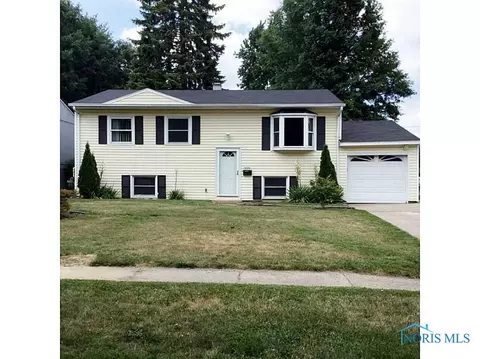 1820 E Benwick Rd, Toledo, OH 43613 photo 1