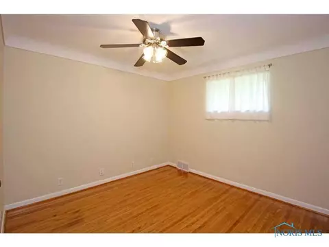 132 Richards Rd, Toledo, OH 43607 photo 9