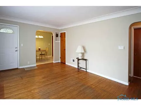 132 Richards Rd, Toledo, OH 43607 photo 5
