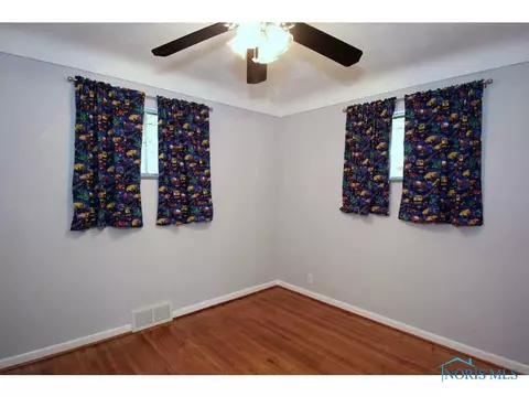 132 Richards Rd, Toledo, OH 43607 photo 10