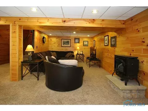 4030 S Eber Rd, Monclova, OH 43542 photo 12