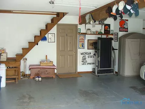 207 Brown Dr, Bryan, OH 43506 photo 17