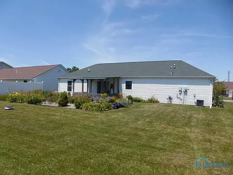 155 Amy Dr, Bryan, OH 43506 photo 2