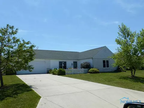 155 Amy Dr, Bryan, OH 43506 photo 1