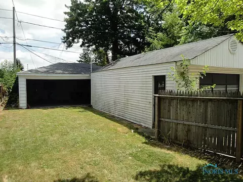 352 Burbank Dr, Toledo, OH 43607 photo 11