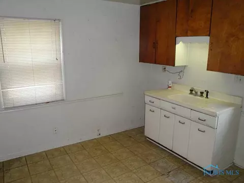 352 Burbank Dr, Toledo, OH 43607 photo 9