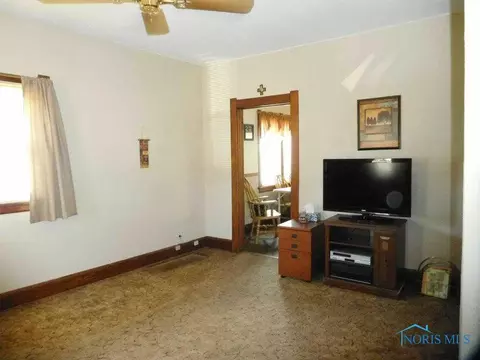638 Evesham, Toledo, OH 43607 photo 8