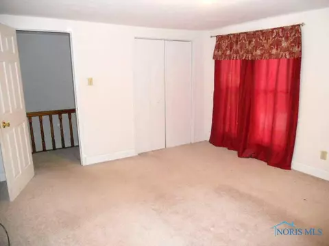 422 E Butler St, Bryan, OH 43506 photo 13