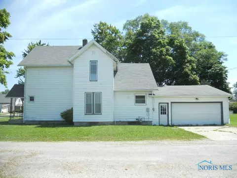 422 E Butler St, Bryan, OH 43506 photo 1