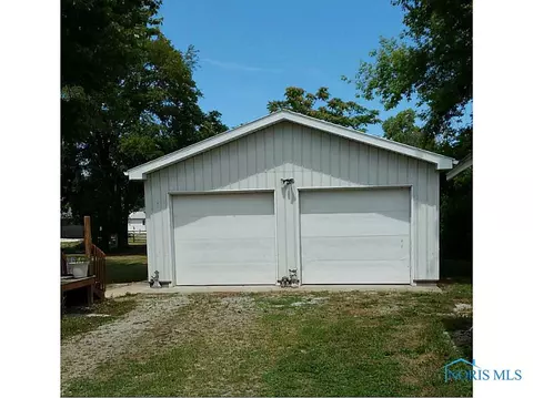 112 E Walnut, Oak Harbor, OH 43449 photo 16