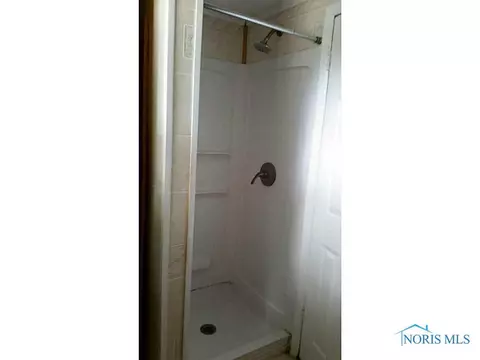 112 E Walnut, Oak Harbor, OH 43449 photo 15
