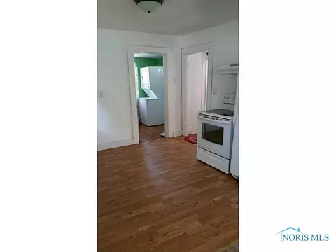 112 E Walnut, Oak Harbor, OH 43449 photo 6