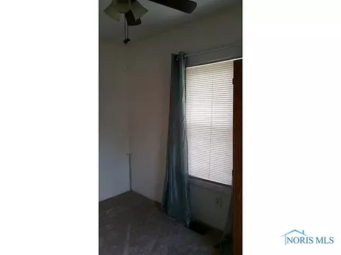 112 E Walnut, Oak Harbor, OH 43449 photo 5