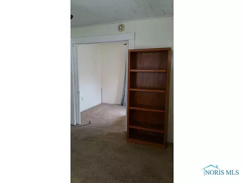 112 E Walnut, Oak Harbor, OH 43449 photo 4