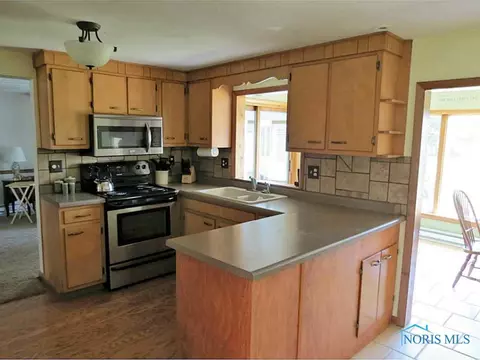 951 Wayne, Paulding, OH 45879 photo 4