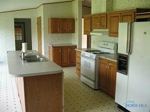 13780 Co Rd 11-2, Lyons, OH 43533 photo 3