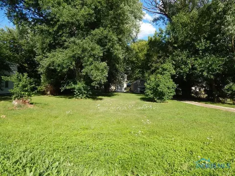 108 Richards Rd, Toledo, OH 43607 photo 3