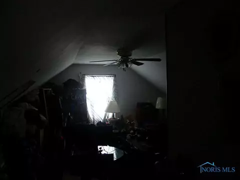 823 Independence Rd, Toledo, OH 43607 photo 10
