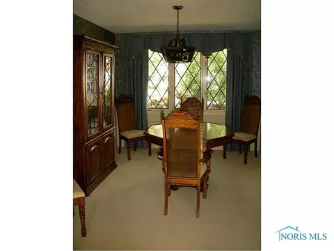 718 Crestview Ave, Bryan, OH 43506 photo 5
