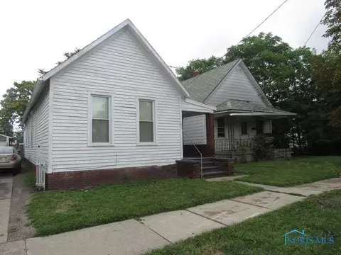 153 E Central Ave, Toledo, OH 43608 photo 2