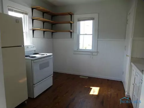 875 E Mulberry St, Bryan, OH 43506 photo 7