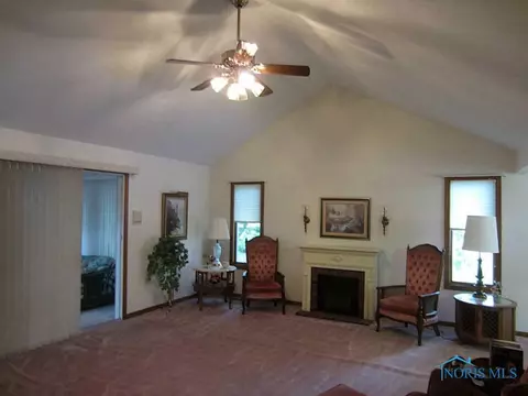 3636 Starr, Oregon, OH 43616 photo 3