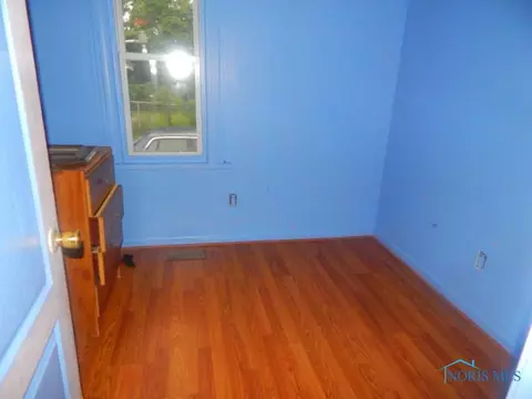 313 Pulaski St, Toledo, OH 43607 photo 8