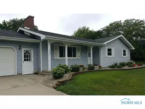 1206 Greendale Ave, Bryan, OH 43506 photo 2