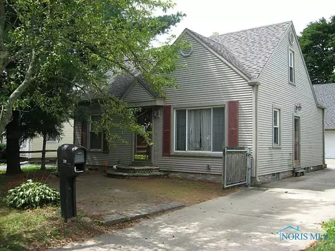 511 Continental Blvd, Toledo, OH 43607 photo 1
