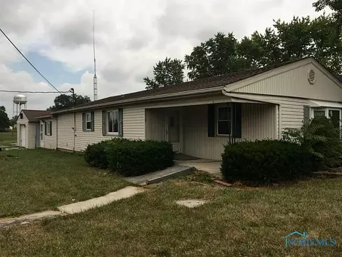 910 W Wayne St, Paulding, OH 45879 photo 1