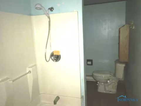 910 W Wayne St, Paulding, OH 45879 photo 12
